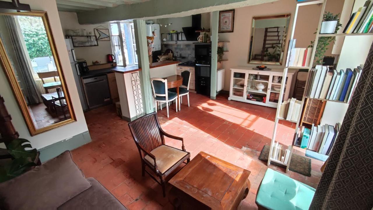 Hébergement de vacances La Chaumiere De *