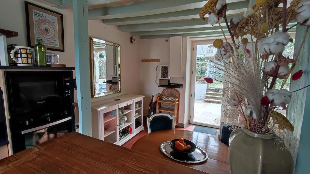Holiday home La Chaumiere De Chaumont-sur-Loire